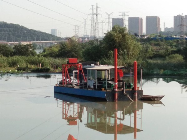 清淤设备河道清淤应用及对润滑油的要求