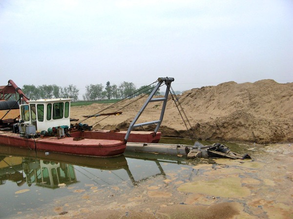 挖泥船 型号XL—CSD500